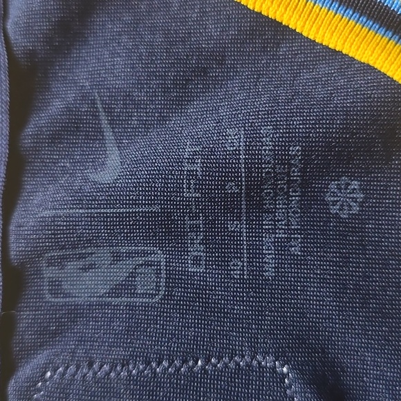 Denver Jokic #15 - Picture 4 of 4